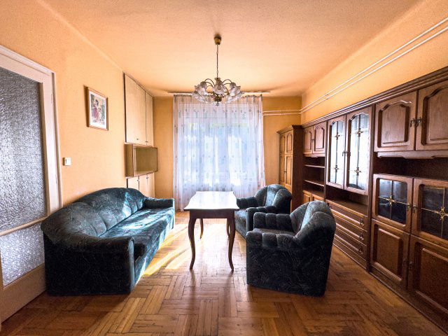 Eladó sorház, Budapesten, XIV. kerületben, Gödöllői utcában