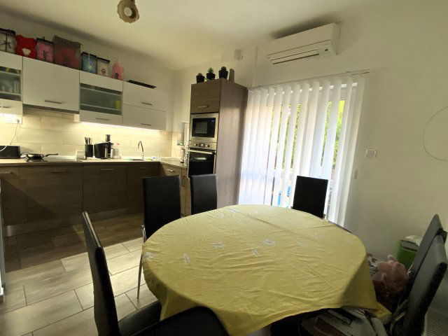Eladó családi ház, Budapesten, XX. kerületben 119.9 M Ft
