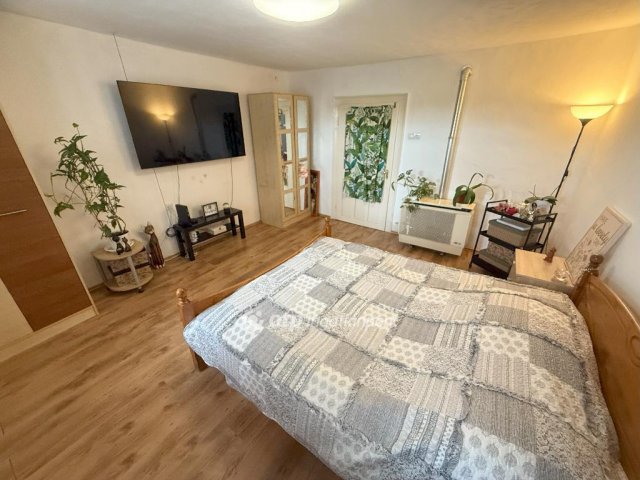 Eladó családi ház, Tiszakécskén 32.99 M Ft, 2 szobás