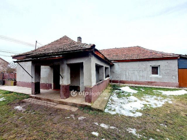 Eladó családi ház, Aszalón 14.2 M Ft, 2+1 szobás