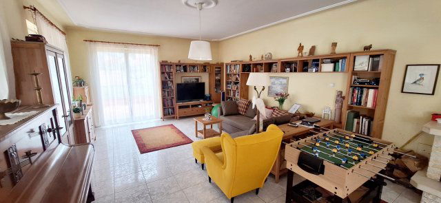Eladó családi ház, Gödöllőn 144.9 M Ft, 7 szobás