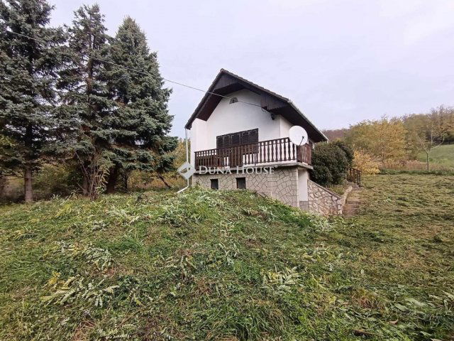 Eladó családi ház, Kajárpécen 25 M Ft, 1 szobás