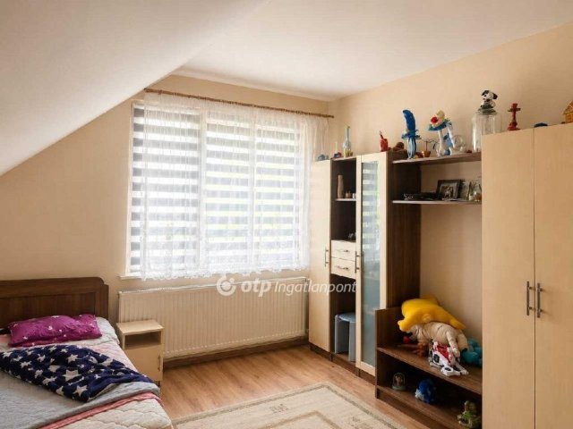 Eladó családi ház, Egerbaktán 43.9 M Ft, 5+1 szobás