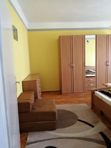 Kiadó téglalakás, albérlet, Nyíregyházán, Arany János utcában