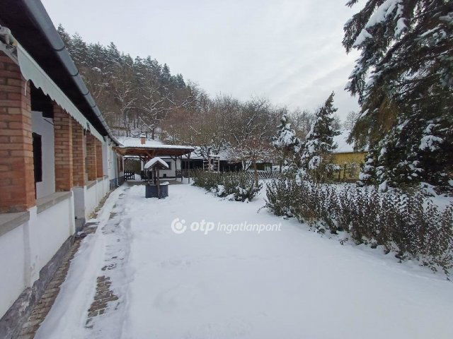 Eladó családi ház, Bükkszéken 35 M Ft, 3 szobás