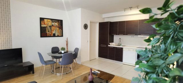 Kiadó téglalakás, albérlet, Budapesten, VI. kerületben