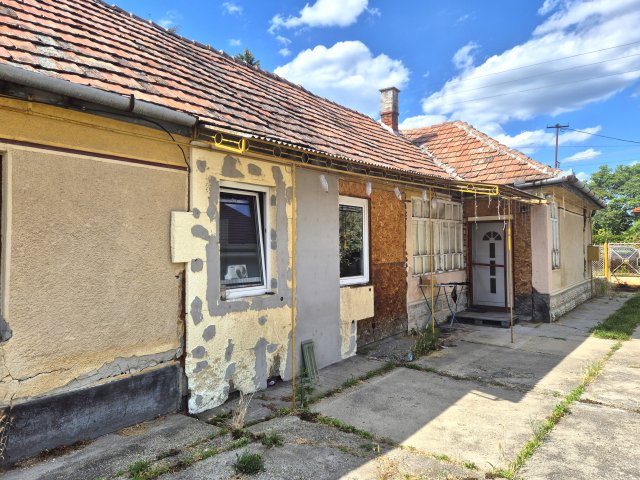 Eladó családi ház, Újhartyánon 48 M Ft, 2+1 szobás