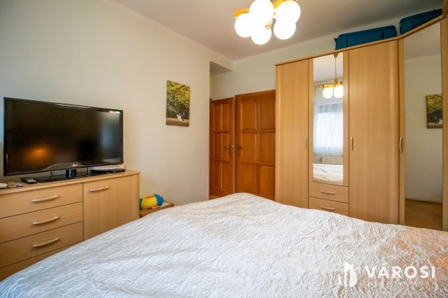 Eladó téglalakás, Székesfehérvárott 75 M Ft, 3 szobás