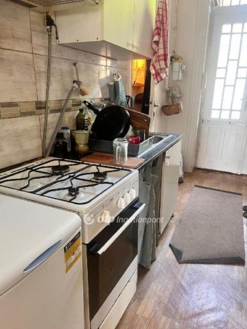 Eladó téglalakás, Budapesten, XII. kerületben 96 M Ft, 3 szobás