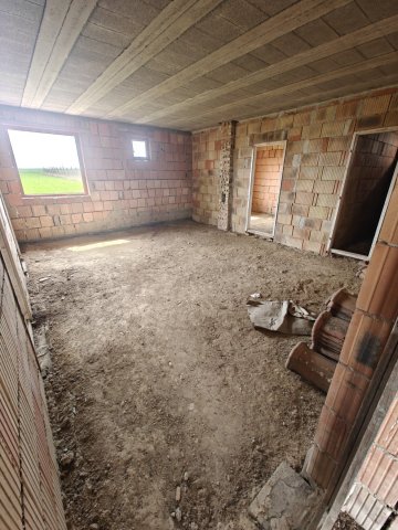 Eladó családi ház, Vácszentlászlón 49.9 M Ft, 6 szobás