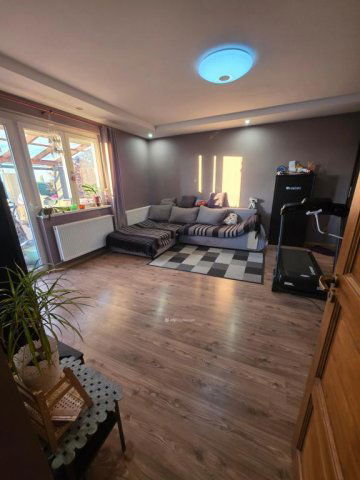 Eladó családi ház, Kistokajon 79.5 M Ft, 2 szobás