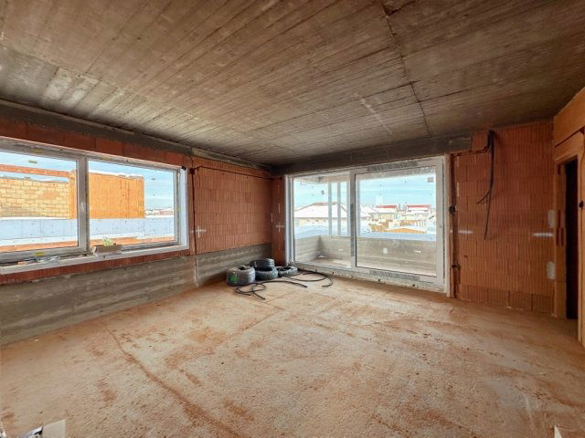 Eladó téglalakás, Kozármislenyen 80.6 M Ft, 3 szobás