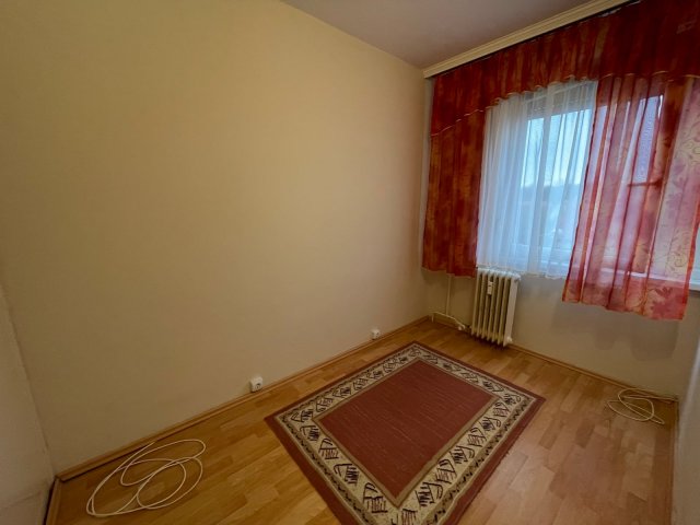 Kiadó téglalakás, albérlet, Nyíregyházán 120 E Ft / hó