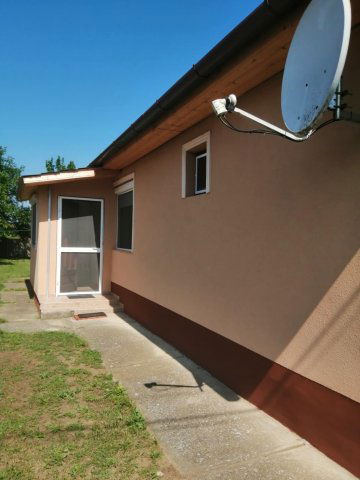Eladó családi ház, Vámospércsen, Hajnal utcában 35 M Ft