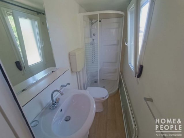 Eladó családi ház, Pusztaszeren 10.5 M Ft, 2 szobás