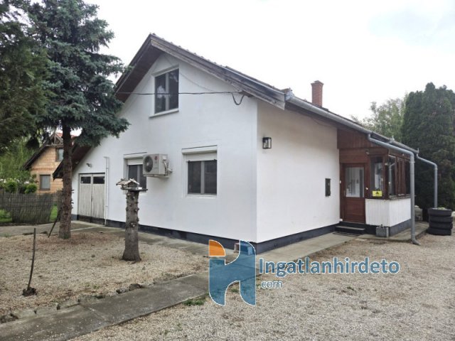 Eladó családi ház, Balatonszentgyörgyön 95.5 M Ft, 5 szobás