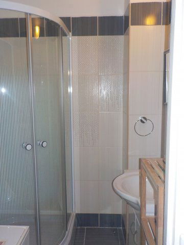 Kiadó téglalakás, albérlet, Pécsett 150 E Ft / hó, 2 szobás