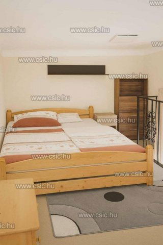 Eladó téglalakás, Budapesten, II. kerületben 61.9 M Ft, 1 szobás