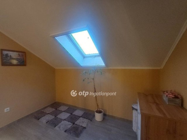 Eladó családi ház, Üllőn 81.9 M Ft, 4 szobás