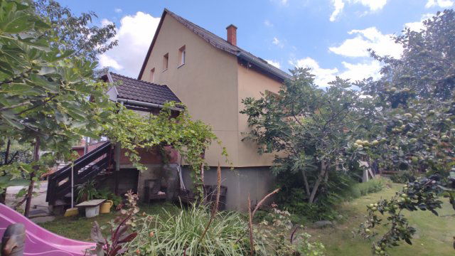 Eladó családi ház, Pusztaszabolcson 54.9 M Ft, 4+2 szobás
