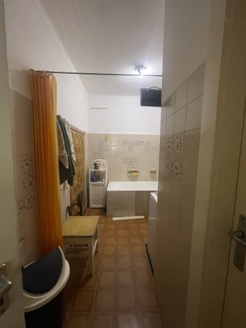 Eladó ikerház, Komlón 24.8 M Ft, 2 szobás / költözzbe.hu