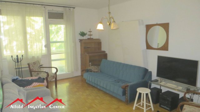 Eladó téglalakás, Békéscsabán 26.9 M Ft, 2 szobás