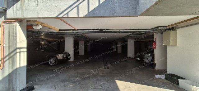 Eladó garázs, Győrött 11 M Ft / költözzbe.hu