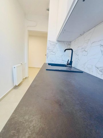 Eladó panellakás, Budapesten, III. kerületben 84.9 M Ft