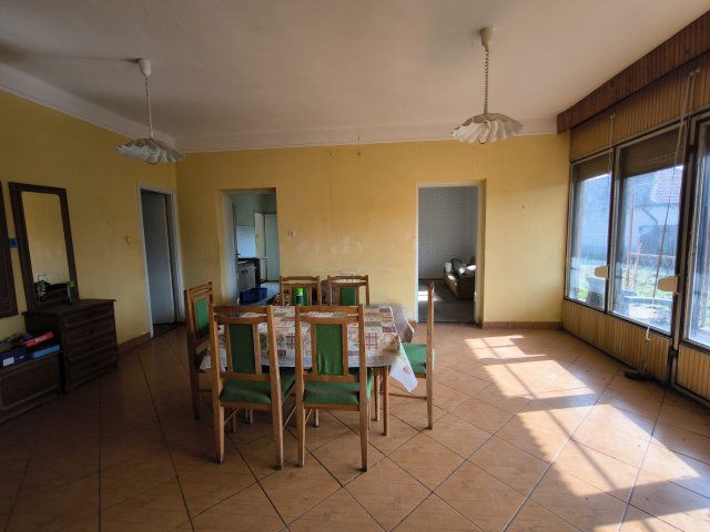 Eladó családi ház, Pocsajon 18.2 M Ft, 3 szobás