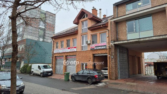 Eladó családi ház, Budapesten, XIII. kerületben 970 M Ft