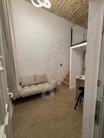 Kiadó téglalakás, albérlet, VIII. kerületben, Puskin utcában