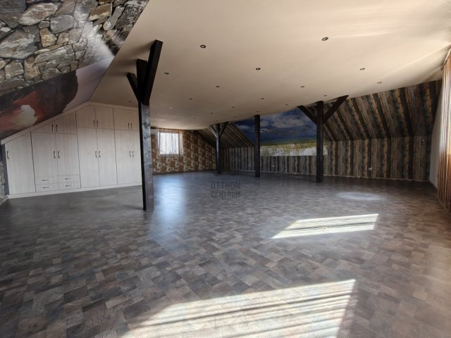 Kiadó iroda, Cegléden 180 E Ft / hó / költözzbe.hu