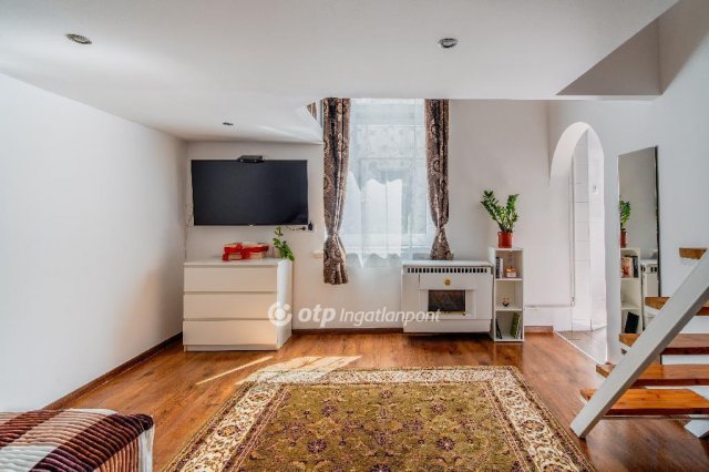 Eladó téglalakás, Budapesten, VIII. kerületben 46.99 M Ft