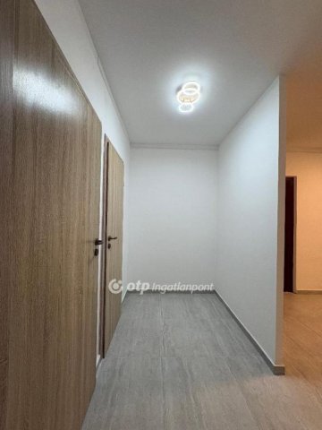 Eladó panellakás, Budapesten, IV. kerületben 93 M Ft, 2+1 szobás