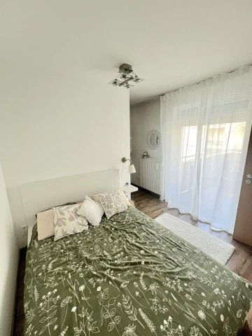 Kiadó téglalakás, albérlet, VIII. kerületben, Szerdahelyi utcában
