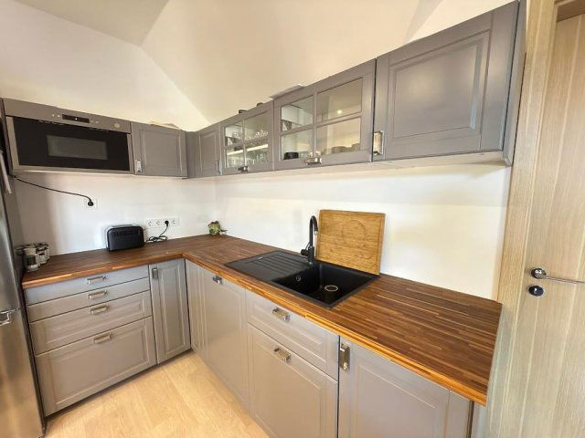 Eladó téglalakás, Szentendrén 119.9 M Ft, 4 szobás