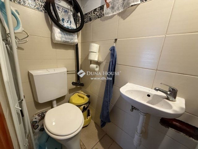 Eladó családi ház, Gyömrőn 95 M Ft, 5 szobás