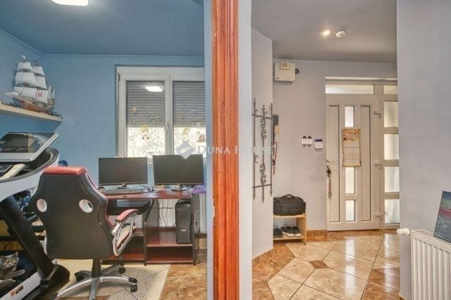 Eladó ikerház, Gyálon 109 M Ft, 6 szobás / költözzbe.hu