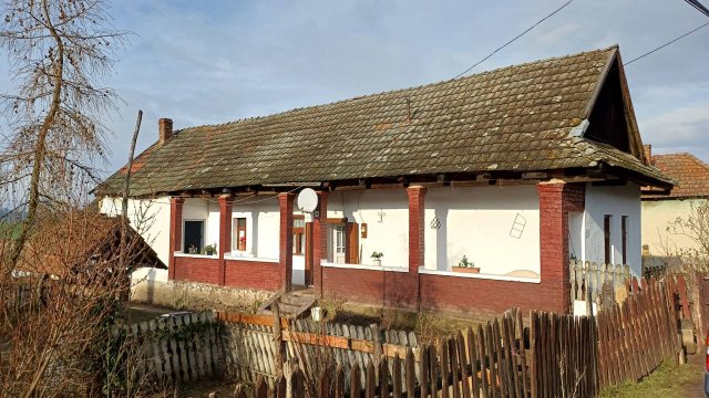 Eladó családi ház, Dorogházán 10 M Ft, 2 szobás