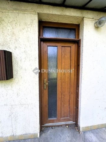 Eladó ikerház, Budapesten, III. kerületben 62 M Ft, 2 szobás