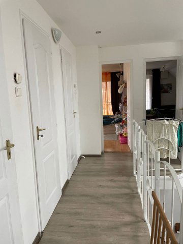 Eladó családi ház, Pilisszántón 80 M Ft, 4+1 szobás