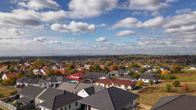 Eladó családi ház, Kerepesen 150 M Ft, 4 szobás