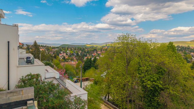 Eladó telek, Budapesten, II. kerületben 390 M Ft