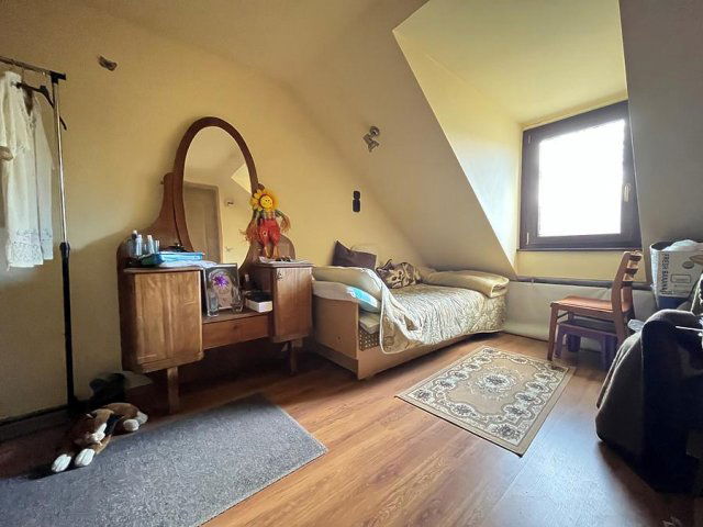 Eladó sorház, Budapesten, III. kerületben 149.9 M Ft, 4 szobás