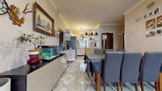 Eladó családi ház, Nyírbátorban 48 M Ft, 3 szobás