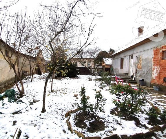 Eladó családi ház, Nagykőrösön 39.9 M Ft, 4 szobás