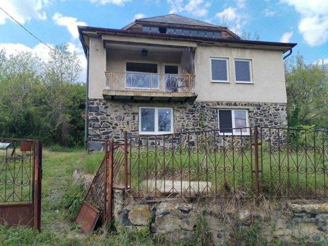 Eladó üzlethelyiség, Mátranovákon 15.9 M Ft, 7 szobás