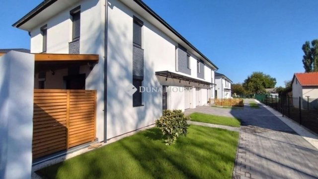 Eladó téglalakás, Budapesten, XVII. kerületben 149 M Ft