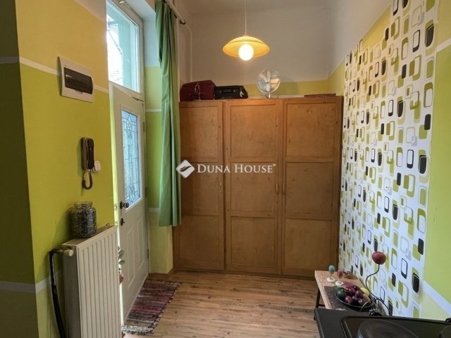 Eladó téglalakás, Budapesten, IX. kerületben 63 M Ft, 1 szobás