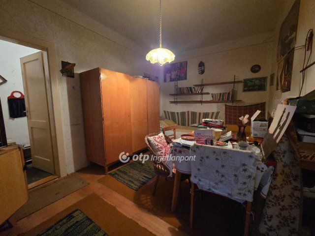 Eladó téglalakás, Mezőhegyesen 5 M Ft, 2 szobás